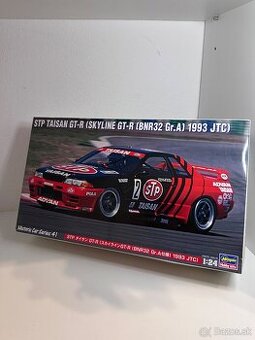 Model 1:24 Nissan Skyline GTR R32