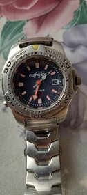 Predám hodinky Timex plne funkčné cena 45 eur.