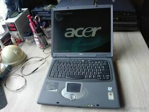 Acer TM. Windows XP SP3. LPT port/konektor. Floppy disk 3,5“