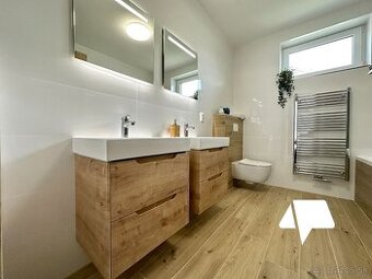 Predaj 4-izbový rodinný dom Čakajovce HOLOHOM- voľný, ŠTANDA