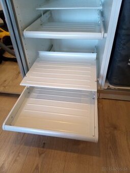 IKEA PAX police na topánky
