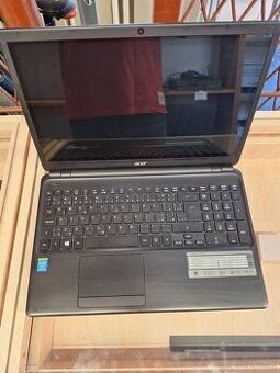 Acer Aspire E1 Z5WE3 Pentium/4GB/500GB