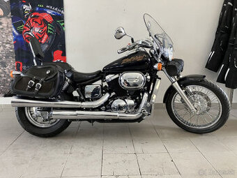 Honda VT 750 DC Black Widow