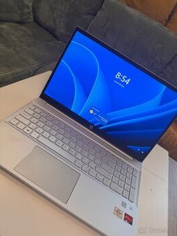 Notebook HP 15-eh0400nc