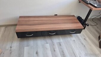 Skrinka pod tv