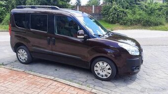 Fiat Dobló Panorama 2.0 MJTD 99kW/135koni 5 miest klima - 1