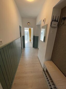 3 izbovy byt Komarno - 1