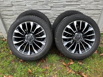 Zimná sada Fiat 500 r17 original 215/55/17