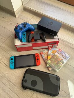 Nintendo Switch + 3 hry