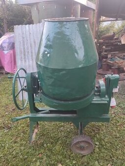 predam miešacku ca na 5 furikov betónu