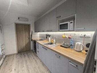 3,5 izbový byt VII.sídlisko rekonštruovaný - 1