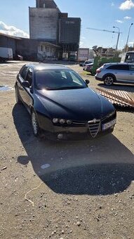 Alfa Romeo 159