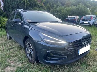 Hyundai i30 CW 1.5i CVVT, SUPER VYBAVA, SERVISKA