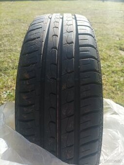 Predam 4ks letne pneumatiky 185/60 r15 Dunlop.
