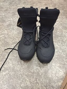 Kanady BOSP Taras Mid