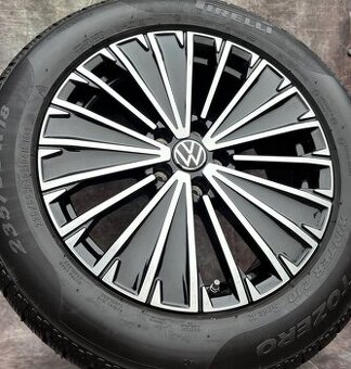 Zimní top sada New Tiguan 235/55R18