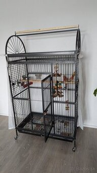 Klietka pre papagaja