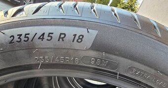 PRODÁNY - Michelin Primacy 4, 235/45/18, 235 45 18