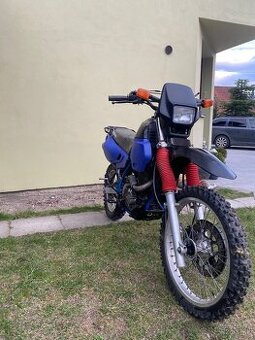 Suzuki Dr 650 R