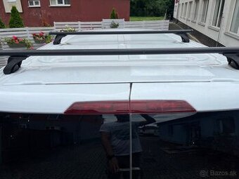Střešní nosič, priečniky Ford Transit custom