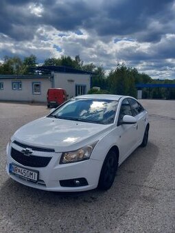 Chevrolet cruz 1,6 2010