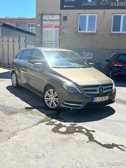 Mercedes B 180 cdi W246