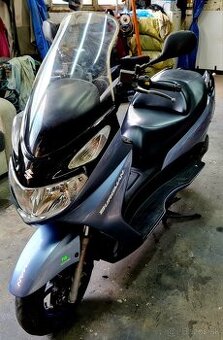 Suzuki burgman 125 - 1