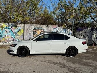 Škoda Superb 3