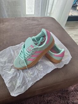 Adidas topánky