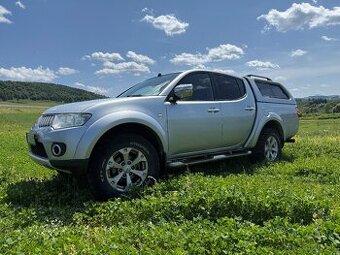 Mitsubushi L200