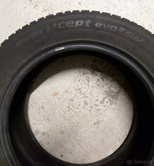 ZNÍŽENÁ CENA Pneu Hankook 255/55/R19