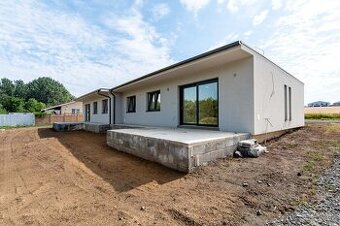 NA PREDAJ 4 IZBOVÝ RODINNÝ DOM V OBCI BELŽA | HOLODOM | POZE