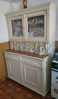 Retro kuchyňa - kredenc ( + stôl, + truhlica)