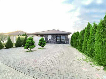 307 900,- € NOVÁ CENA Na predaj krásny, štýlovo zariaden - 1