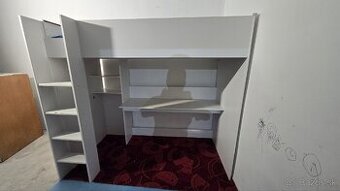 Poschodová posteľ zo stolom