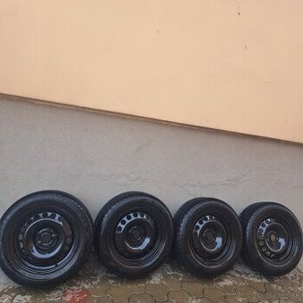 Predam zimne pneuatiky na diskoch 5x105 205/60r16H opel