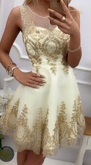 Elegantné spoločenské šaty č34