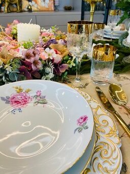 Československá obedová súprava vhodná aj ako dar,posielam