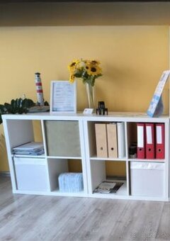 Predám policovú skrinku nízku- IKEA KALLAX - nová - 2 ks - 1