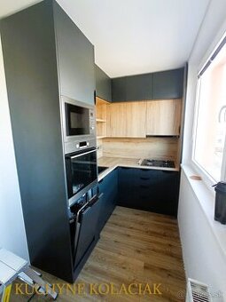 Vstavaná kuchyňa, skrine