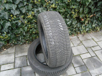 Predám 2x celoročné ako nové pneu Triangle 225/55 R18 102VXL