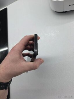 Predám iphone 15 pro  512gb