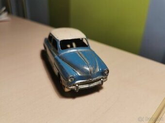 Dinky toys Simca Aronde