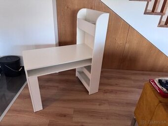 Písací stôl pre mládež