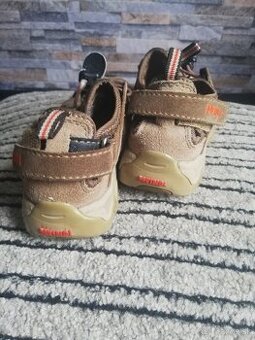 Predám sandalky pre chlapca