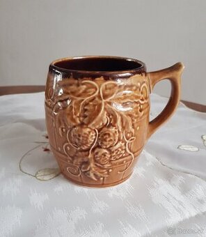 Keramický pohár na pivo