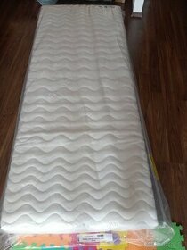 Čisto nový matrac
