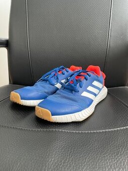 Adidas halové tenisky č. 38