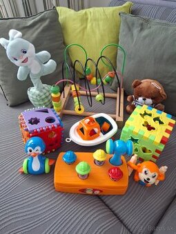 Veľký balík zvukových a montessori hračiek