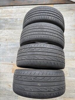 235/35 R19 letne pneu rv2021